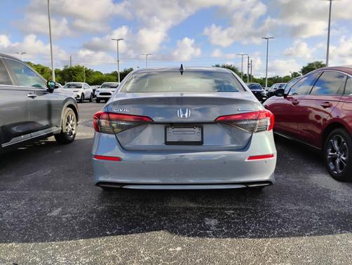 Sonic Gray Pearl 2024 Honda Civic Touring