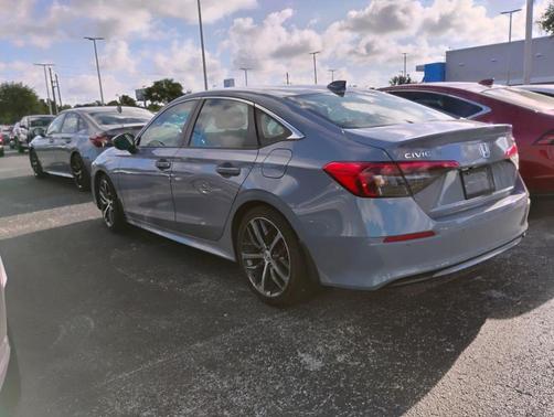 Sonic Gray Pearl 2024 Honda Civic Touring