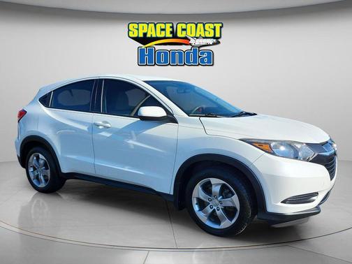 2017 Honda HR-V LX