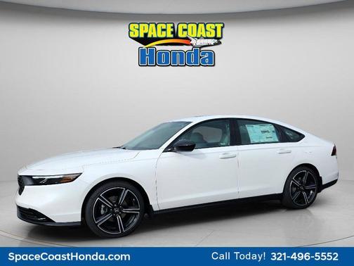 Platinum White 2026 Honda Accord SE