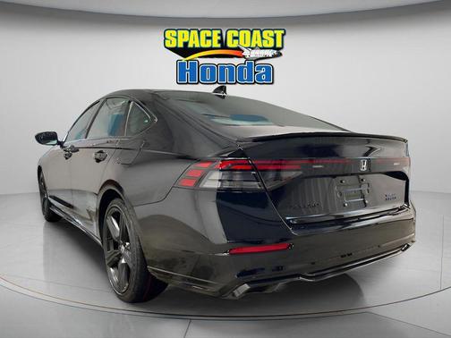 Crystal Black Pearl 2026 Honda Accord Hybrid Sport-L