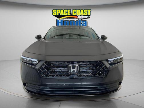 Crystal Black Pearl 2026 Honda Accord Hybrid Sport-L