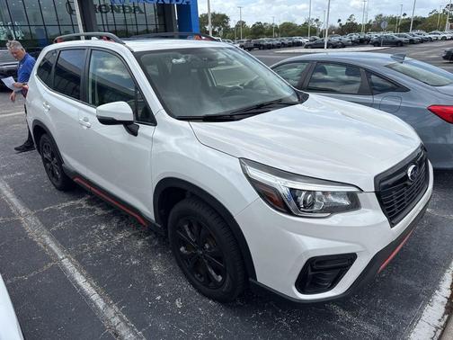 Crystal White Pearl 2019 Subaru Forester Sport