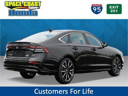Crystal Black Pearl 2026 Honda Accord Hybrid Touring