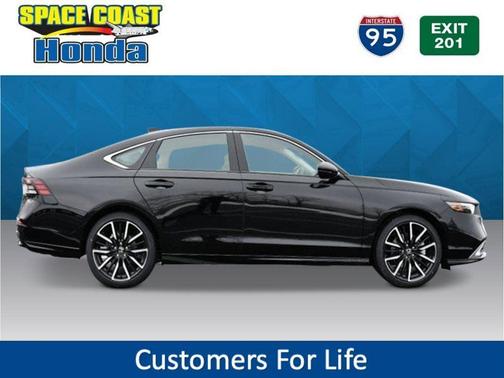 Crystal Black Pearl 2026 Honda Accord Hybrid Touring