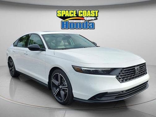 Platinum 2026 Honda Accord SE