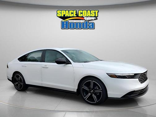 Platinum 2026 Honda Accord SE