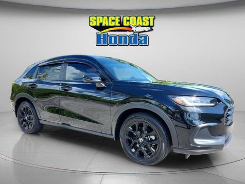 Crystal Black Pearl 2024 Honda HR-V Sport