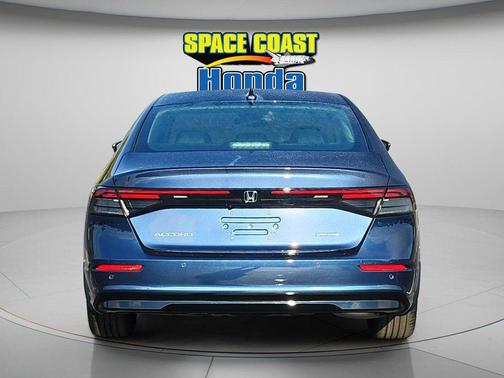 Canyon 2026 Honda Accord Hybrid EX-L