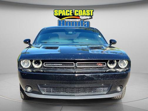 Pitch Black Clearcoat 2015 Dodge Challenger R/T