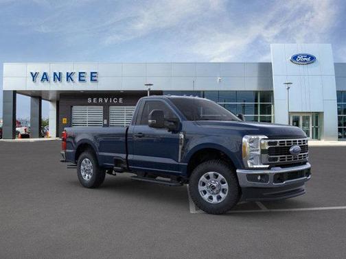 2025 Ford F-350 XLT