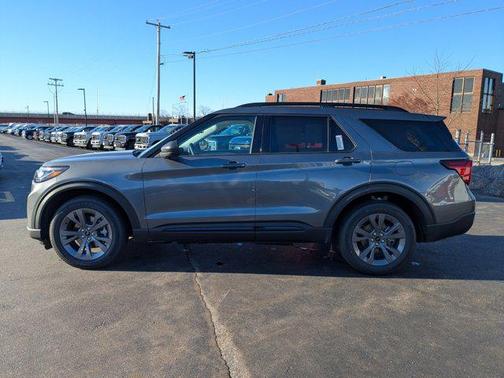 2026 Ford Explorer Active (100A)