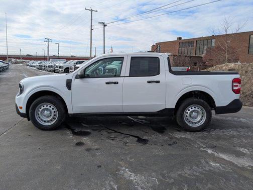 OXFORD WHITE 2026 Ford Maverick XL