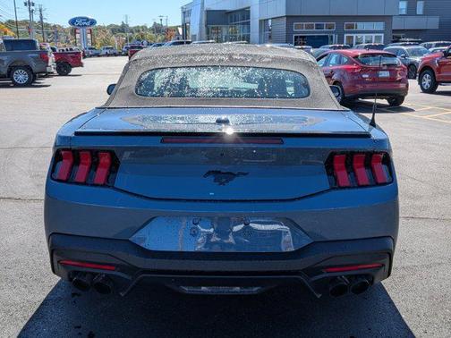 2025 Ford Mustang EcoBoost