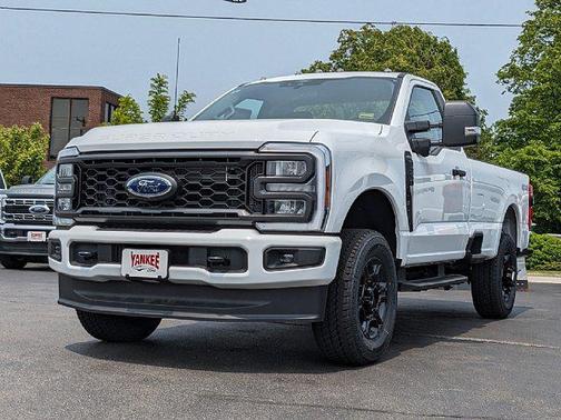 2025 Ford F-250 XL