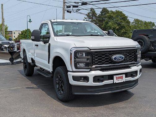 2025 Ford F-250 XL