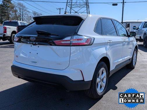 OXFORD WHITE 2023 Ford Edge SE