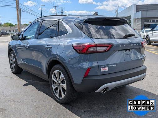 VAPOR BLUE METALLIC 2023 Ford Escape Platinum