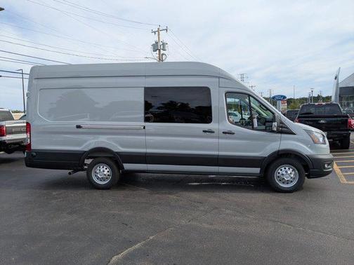 2025 Ford Transit-350 Base