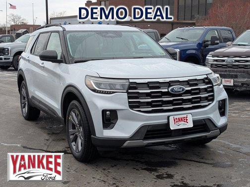 2026 Ford Explorer Active w/200A Pkg