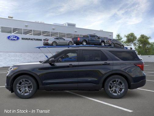 Agate Black Metallic 2026 Ford Explorer Active w/200A Pkg