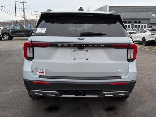 SPACE WHITE METALLIC 2026 Ford Explorer Active w/200A Pkg
