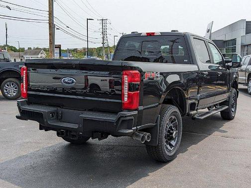 2025 Ford F-350 XL