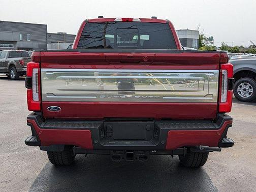 2025 Ford F-350 Platinum