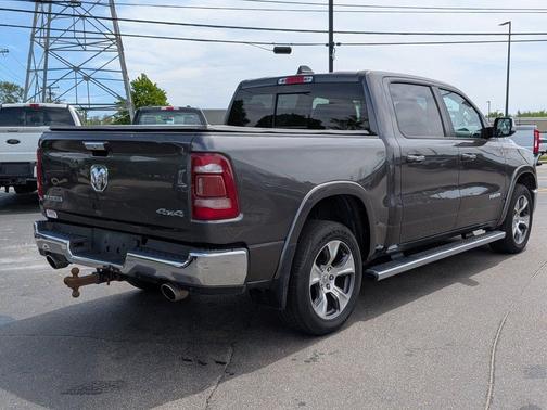 Granite Crystal Metallic Clearcoat 2019 RAM 1500 Laramie