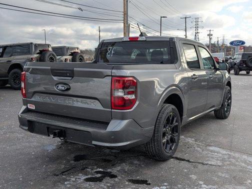 2026 Ford Maverick Lobo Standard