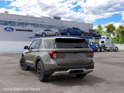 Marsh Gray 2027 Ford Explorer Tremor
