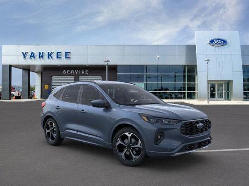 2025 Ford Escape ST-Line Elite