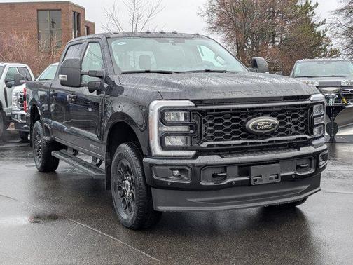AGATE BLACK 2026 Ford F-350 Lariat