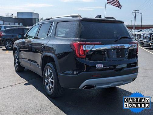 2022 GMC Acadia AWD SLE