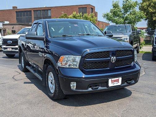 2018 RAM 1500 SLT