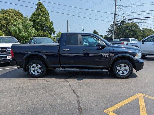 2018 RAM 1500 SLT