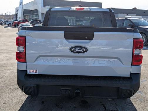 SPACE WHITE METALLIC 2026 Ford Maverick XLT