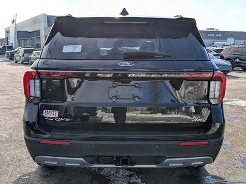 2026 Ford Explorer Active w/200A Pkg