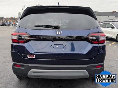 2023 Honda Pilot AWD EX-L 7 Passenger