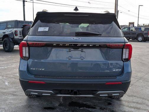 2026 Ford Explorer Active w/200A Pkg