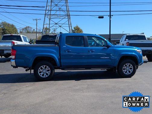 2017 Toyota Tacoma SR5