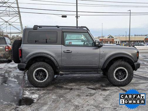 Carbonized Gray Metallic 2022 Ford Bronco Outer Banks