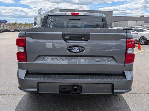 CARBONIZED GRAY METALLIC 2026 Ford Maverick Lobo High