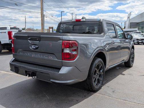 CARBONIZED GRAY METALLIC 2026 Ford Maverick Lobo High