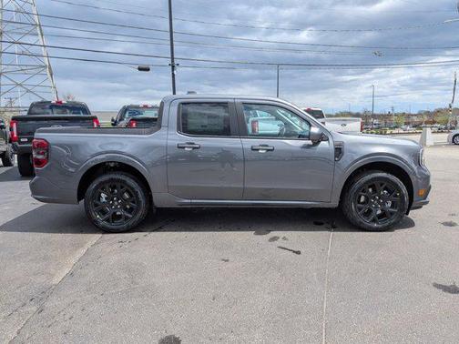 CARBONIZED GRAY METALLIC 2026 Ford Maverick Lobo High