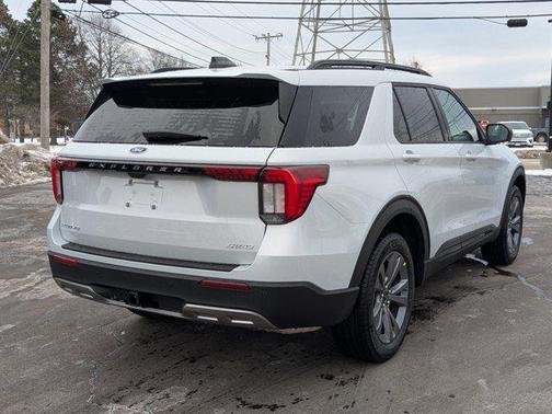 2026 Ford Explorer Active (100A)