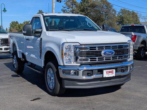 2025 Ford F-350 XLT
