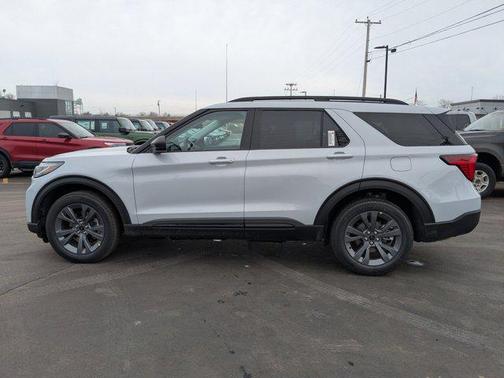 2026 Ford Explorer Active w/200A Pkg