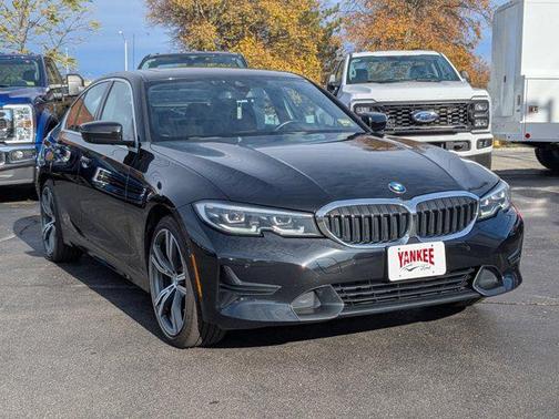 2019 BMW 330 xDrive