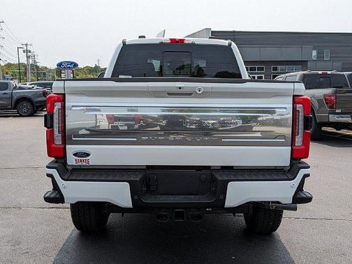 2025 Ford F-350 Platinum